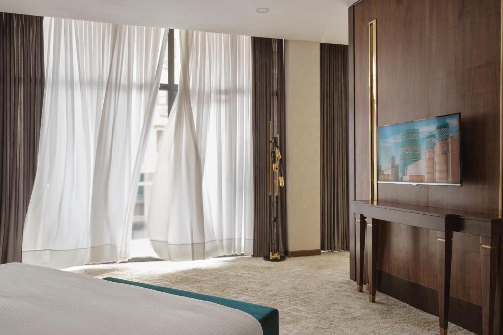Готель Wyndham Garden Ташкент Екстер'єр фото